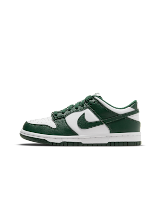 NIKE+DUNK+LOW+(GS).png NIKE+DUNK+LOW+(GS).png